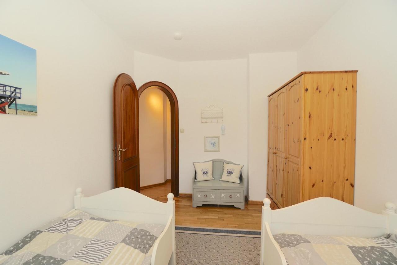 Ferienwohnung Seestern In Zentraler Lage Von 엑케른포르데 외부 사진